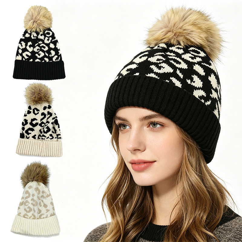 หมวกไหมพรมลายเสือดาวพร้อมพู่สำ - Beanie Cuffed Knit บทวิจารณ์และราคา
